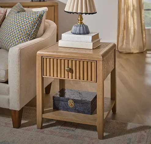 Flexsteel accent table