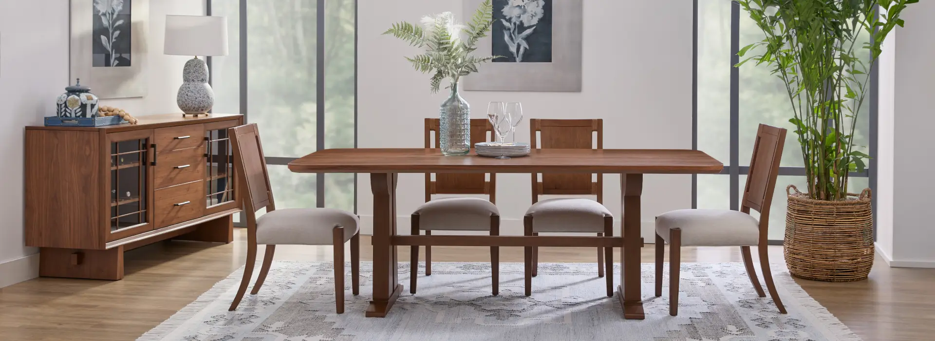 Flexsteel dining room scene